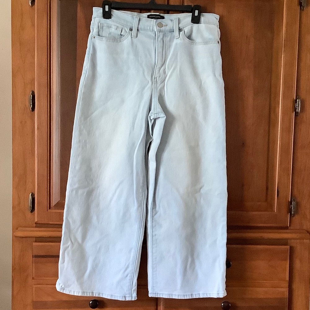 Banana Republic Wide Leg Cropped Jeans